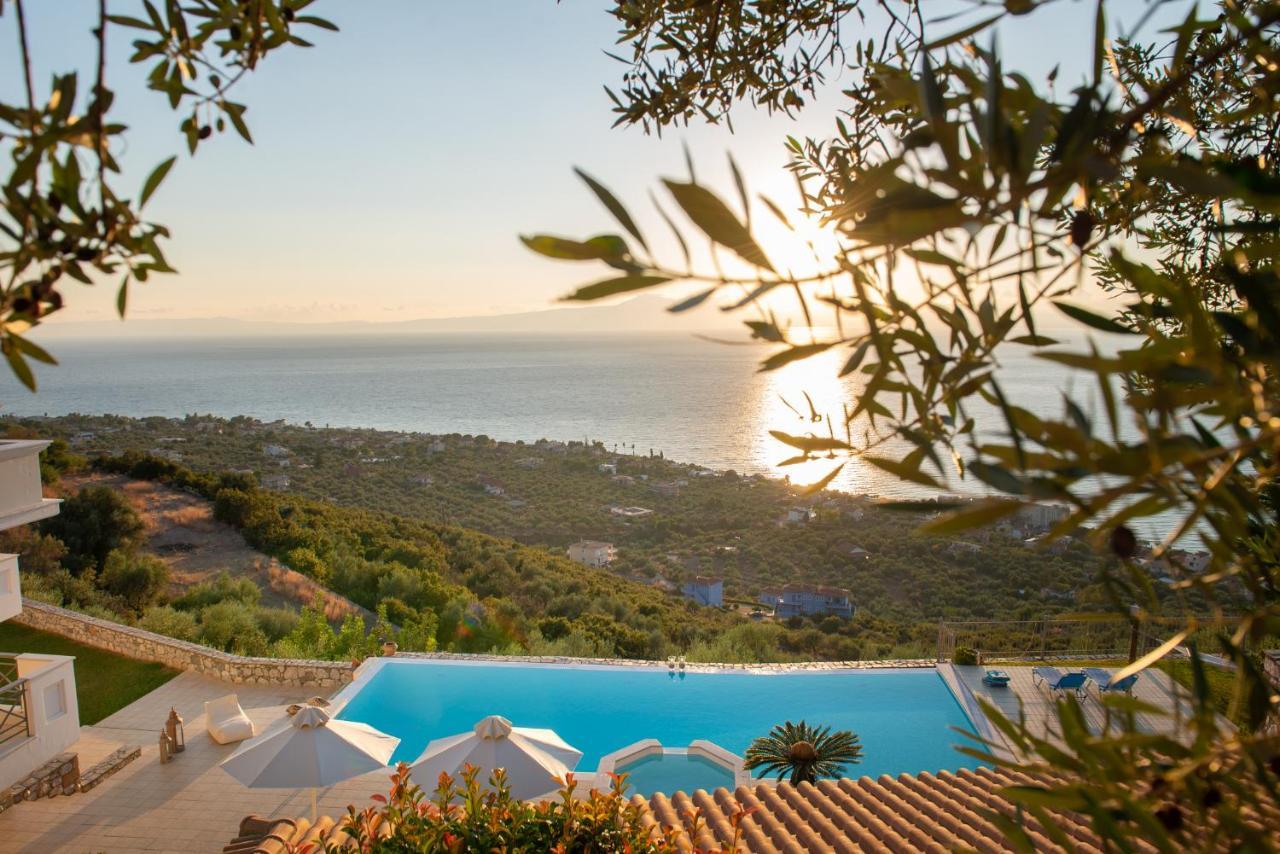 Villa Rebecca Kalamata Exterior photo